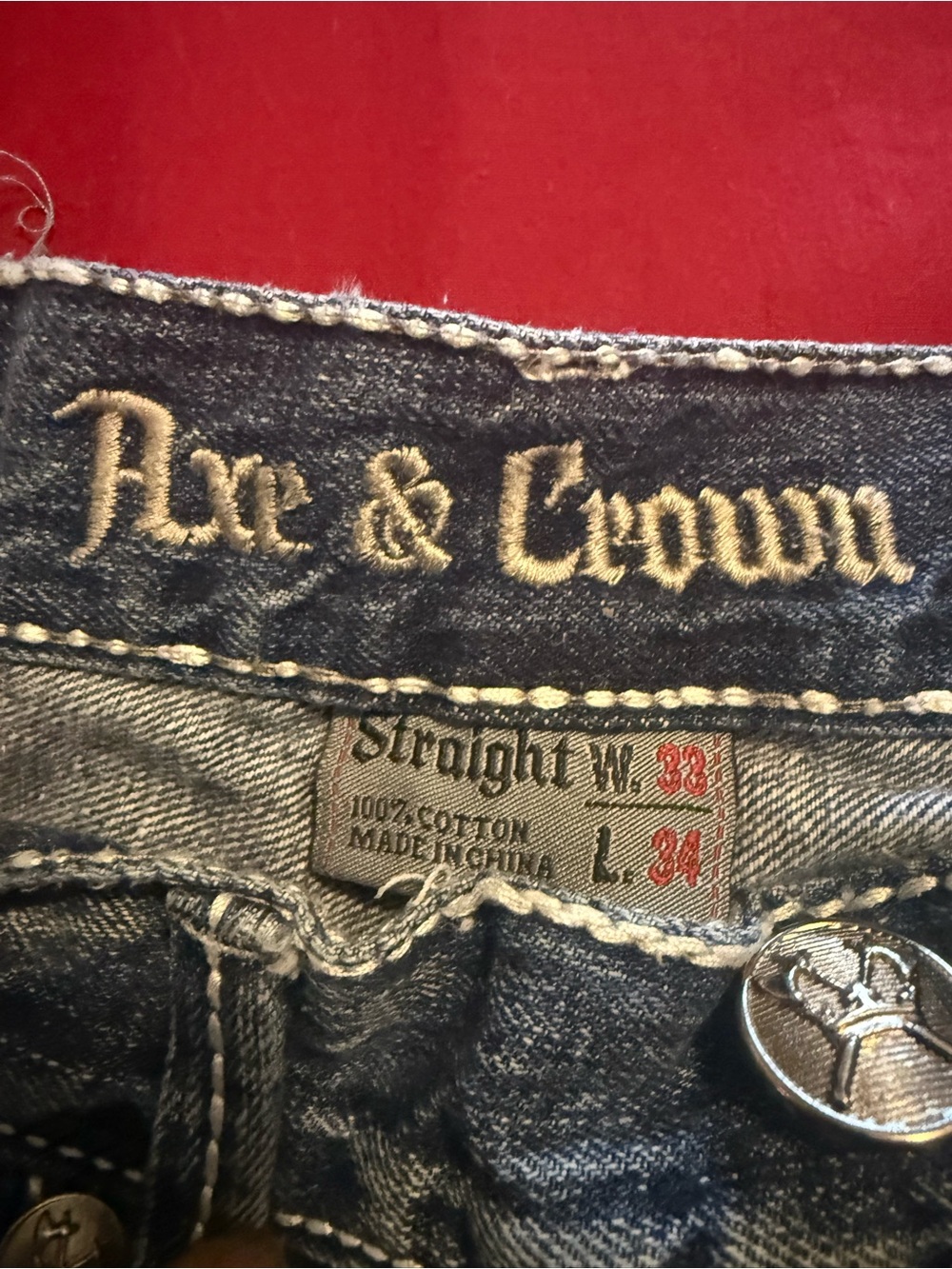 Men Jeans - Picture 2 of 3